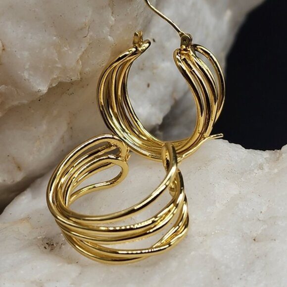 Rhodium/ 18 kt Gold Plated Hoops Earrings/Studs Contemporary Design - Picture 7 of 10